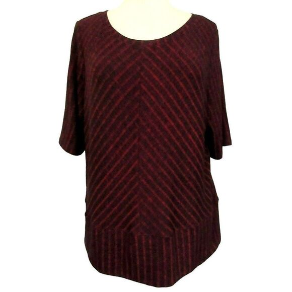 GAP Pullover V-Back Knit Top Sz XXL Red & Black Chevron Pattern Plus Size NEW - Picture 2 of 8